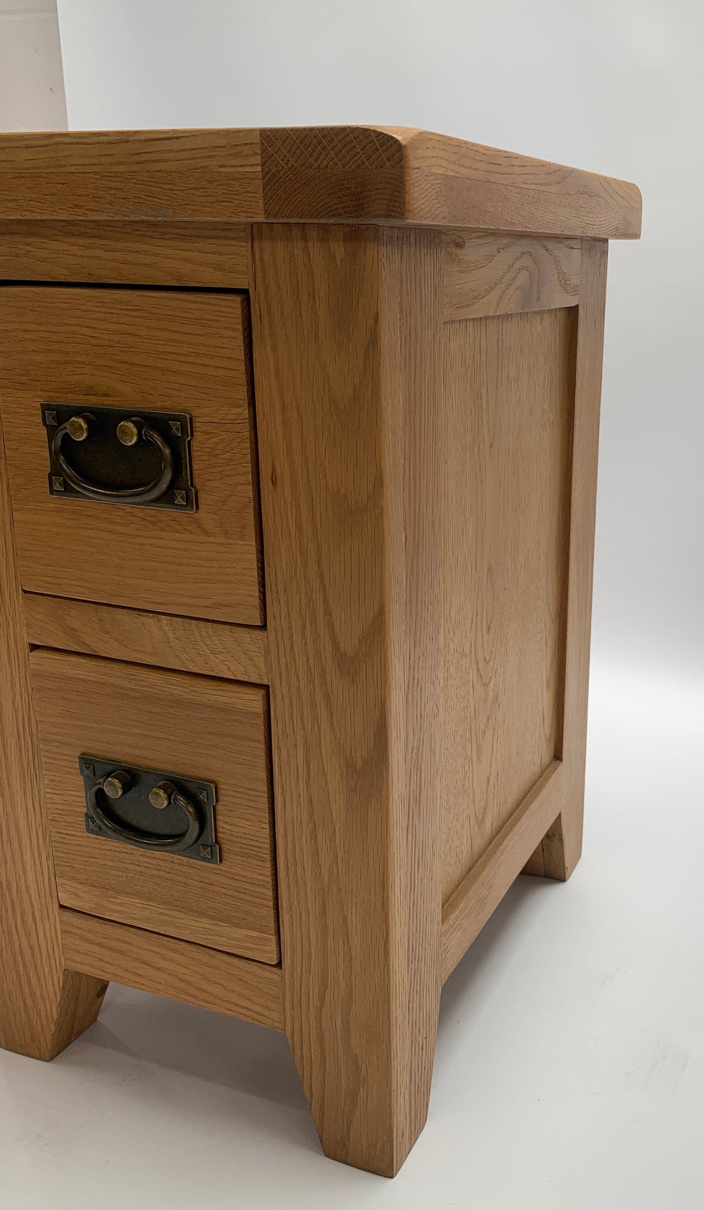 Mini table de chevet rustique