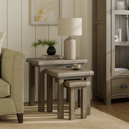 Tables gigognes Salisbury de 3 pièces