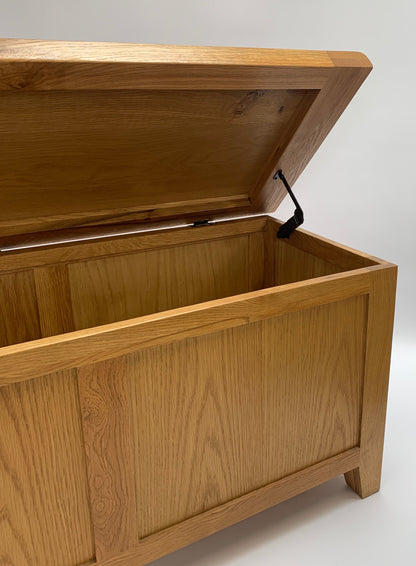 Boîte à couvertures rustique