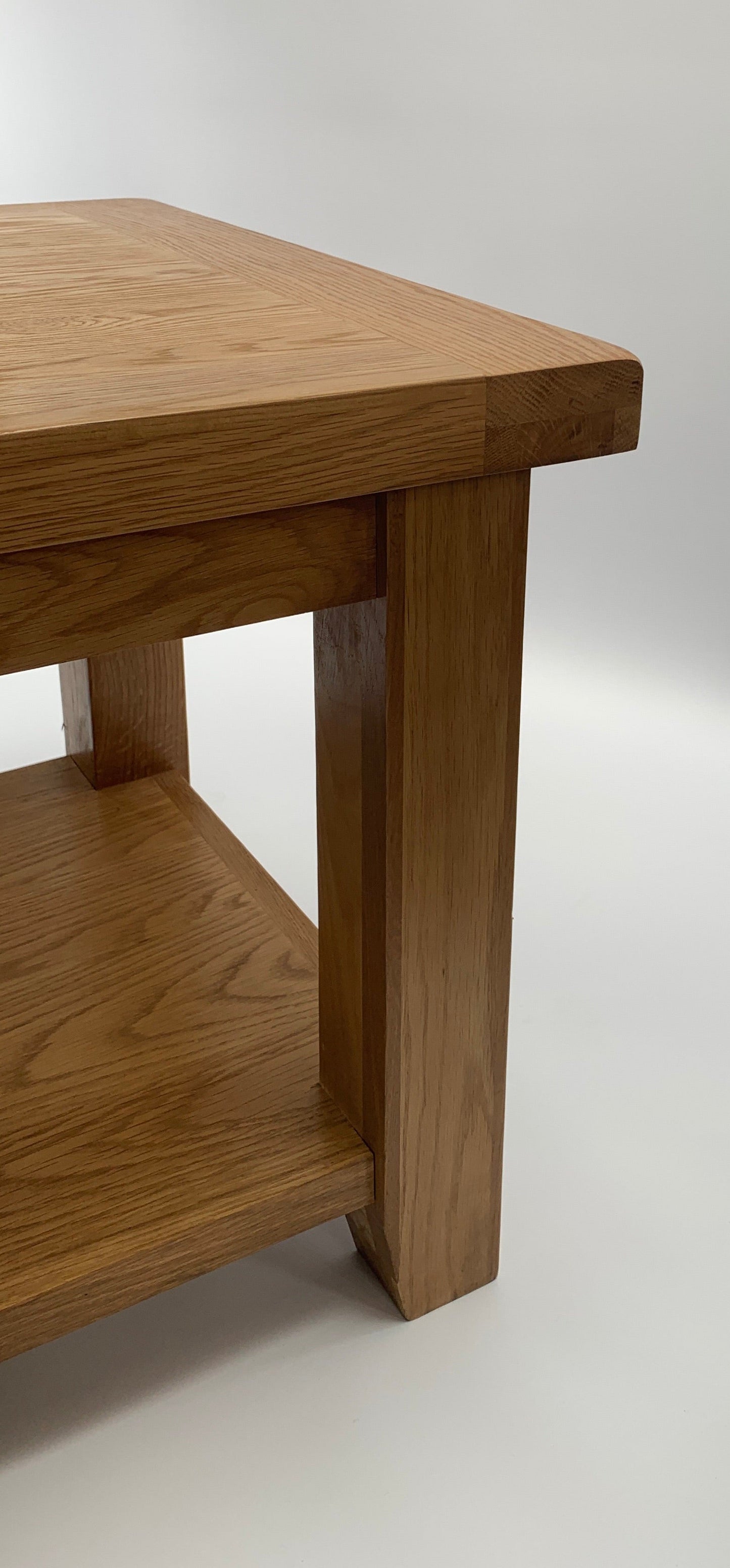 Petite table basse rustique