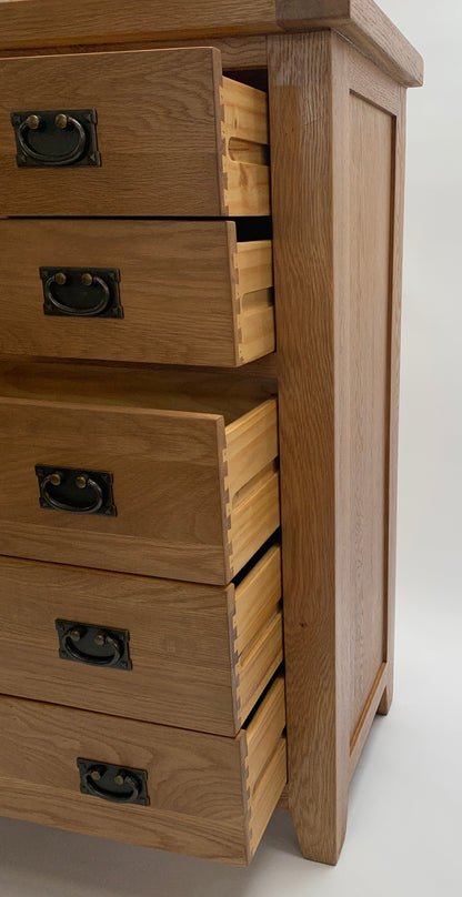 Commode rustique 4 tiroirs sur 3