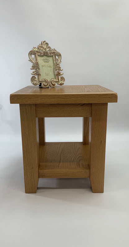 Table de lampe rustique