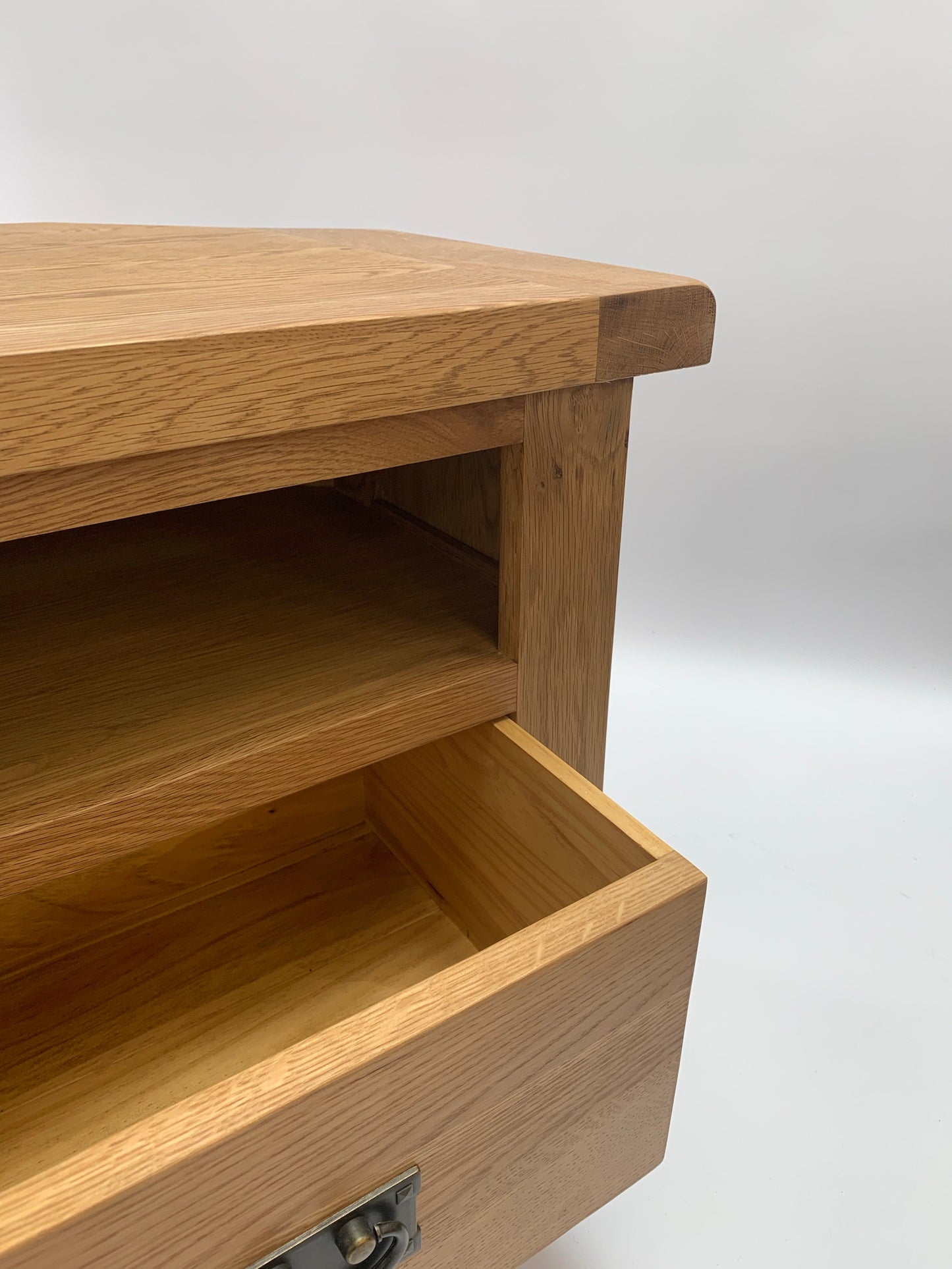 Meuble TV d'angle rustique