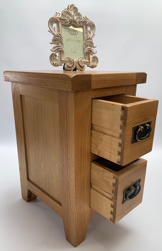 Mini table de chevet rustique