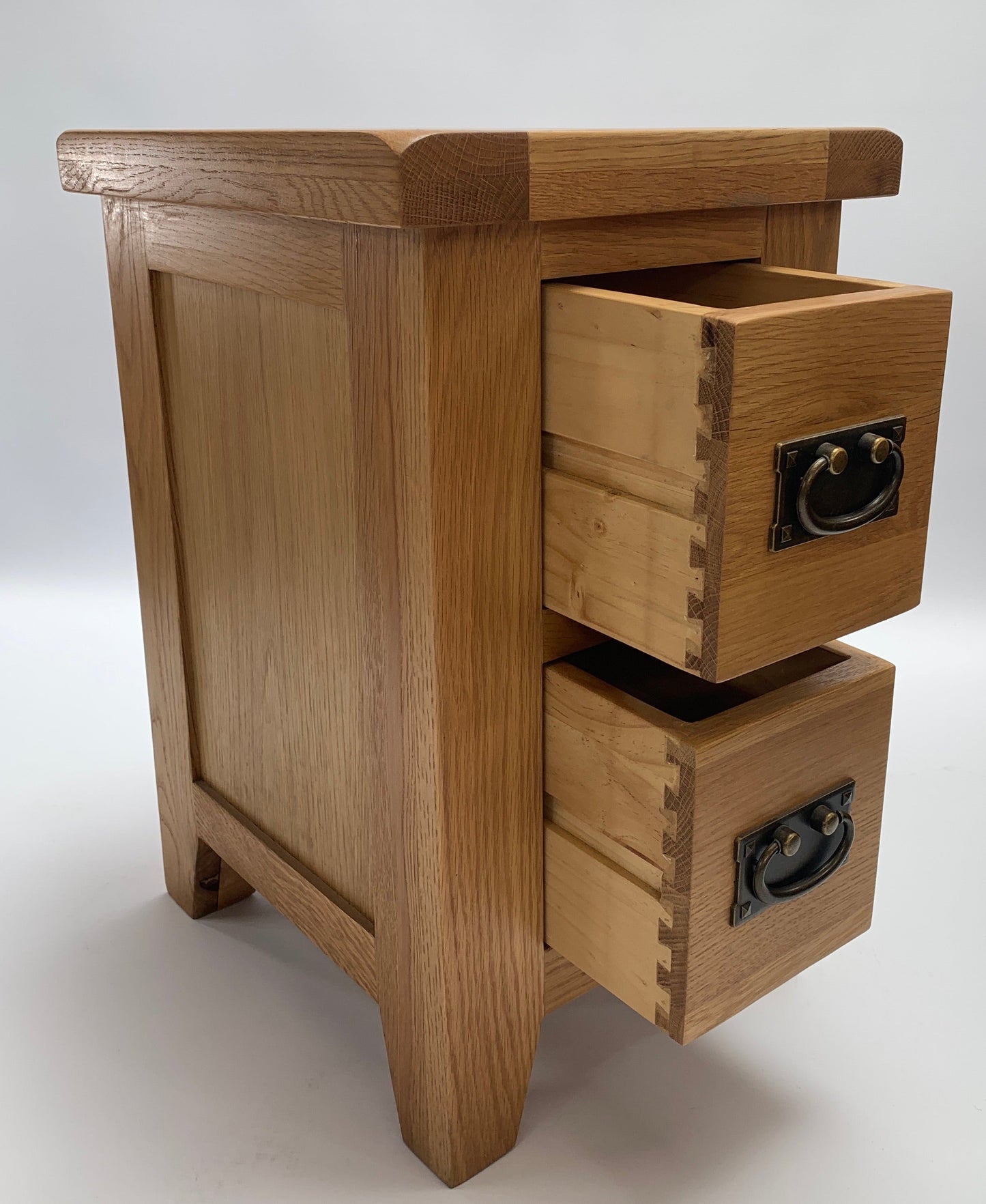 Mini table de chevet rustique