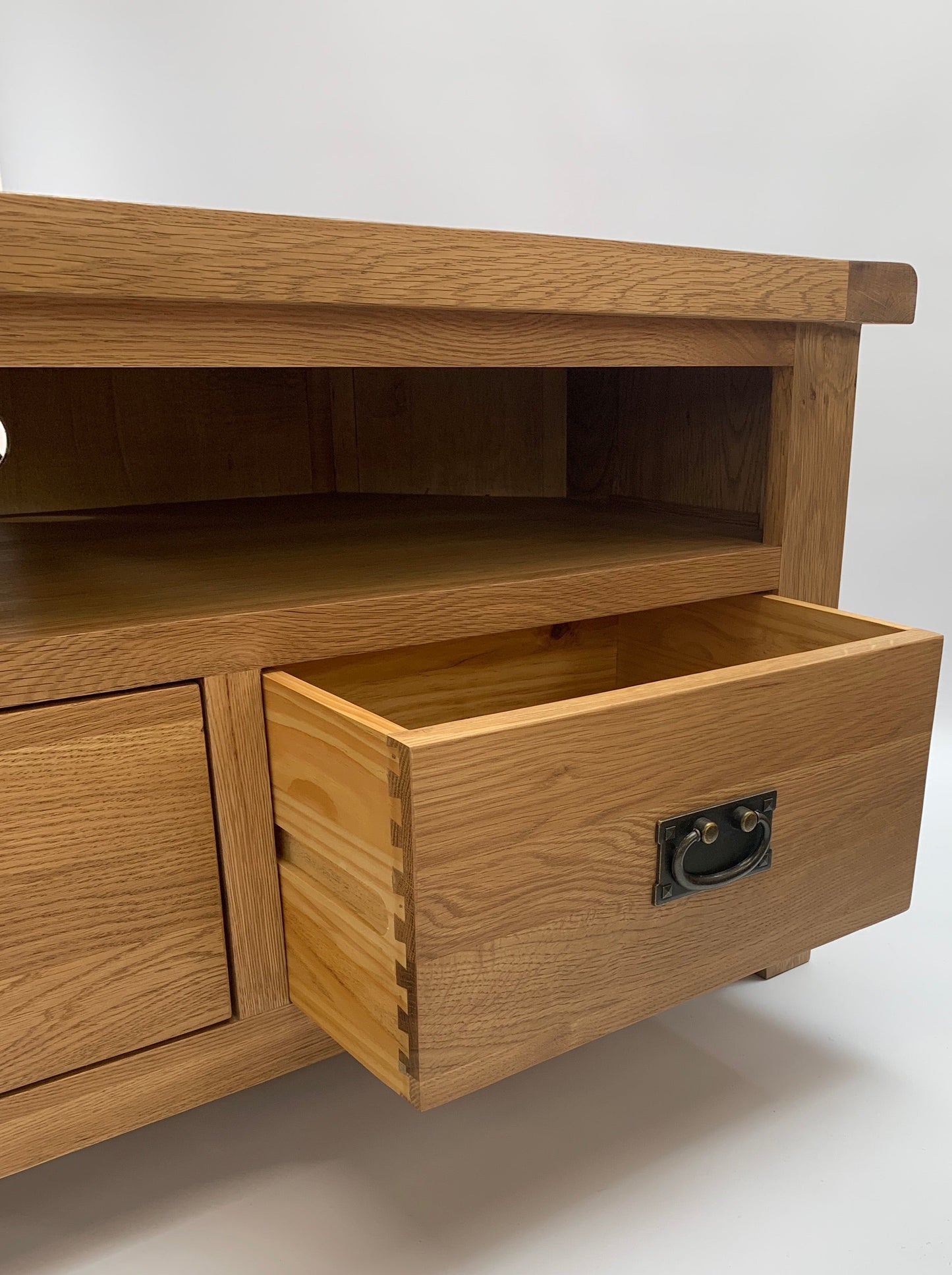 Meuble TV d'angle rustique